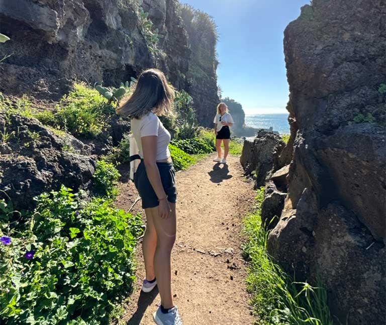 hiking-1
